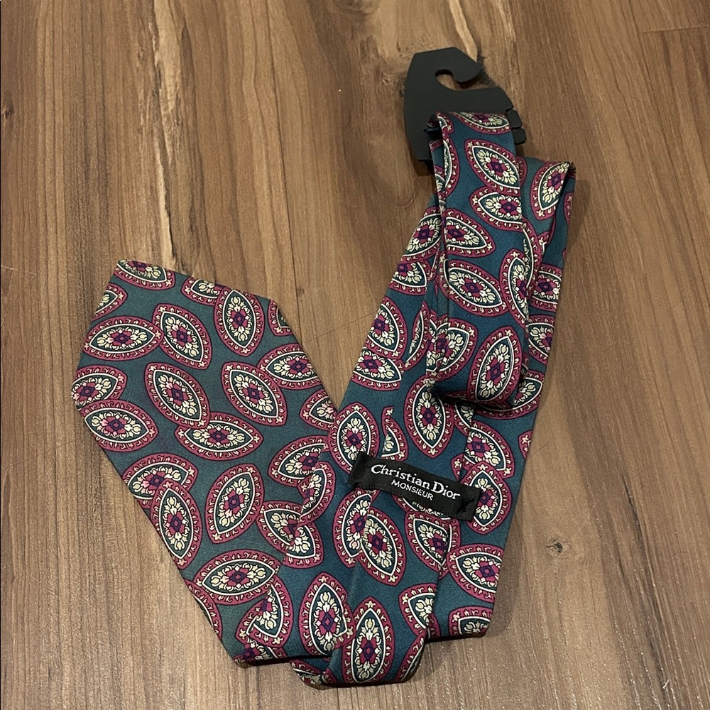 Christian Dior Monsieur 100% Silk Necktie